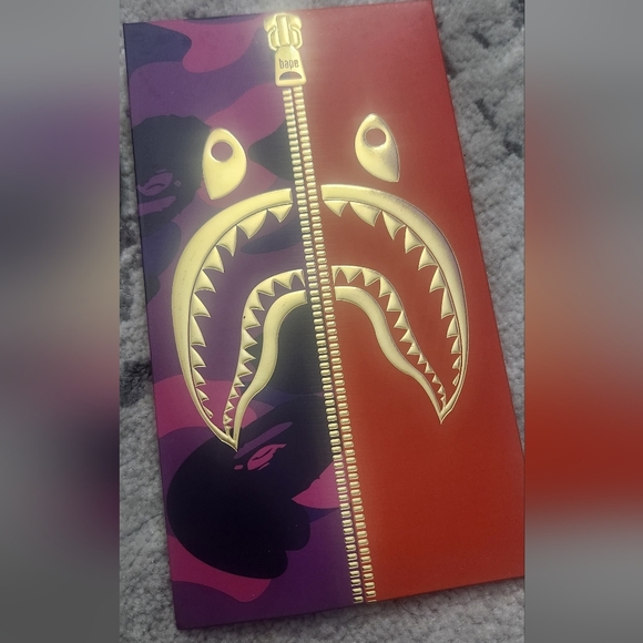 BAPE Collector Set - Picture 5 of 7